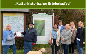 Plakettenübergabe Förderprojekt Regionalbudget 2020: "Kulturhistorischer Erlebnispfad" - Fichtenberg